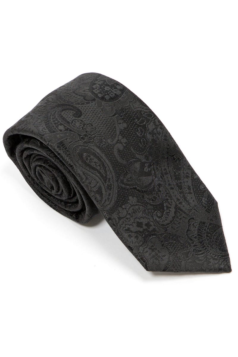 Must Neerumustriga Siidist Lips